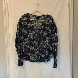 HALF PRICE Urban Outfitters Navy Floral Button-Up, M